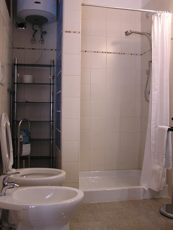 Art Transparent B&B Grottaglie Luaran gambar